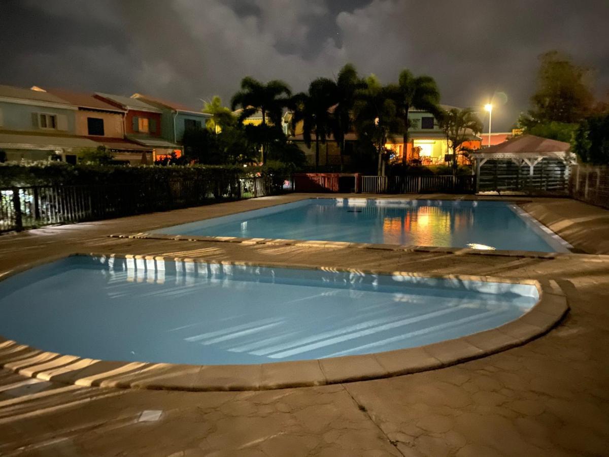 Maison Mitoyenne , Piscine,Citerne, Jardin, Parking, Plage 哥西尔 外观 照片